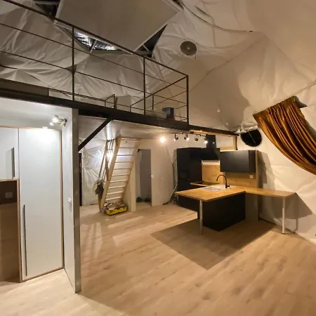 Gllamping Dome